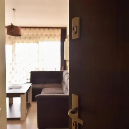 Michael Barrels Apartments * Mamaia