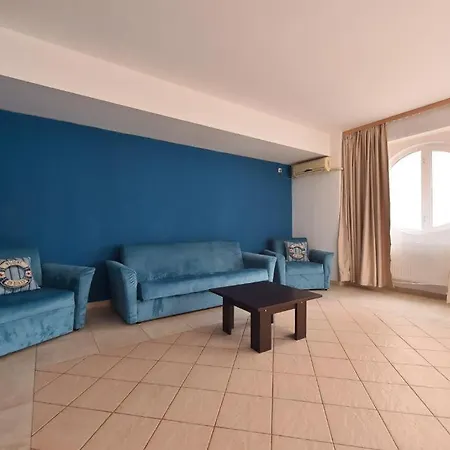 Michael Barrels Apartments * Mamaia